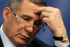Президент Татарстана, пришедший на собрание акционеров «Казаньоргсинтеза», пожелал тому еще больше денег
